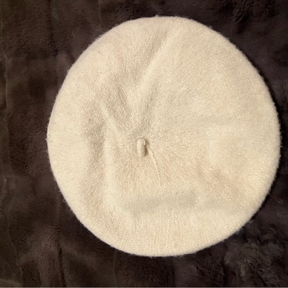 Accessories - Cream Beret Hat